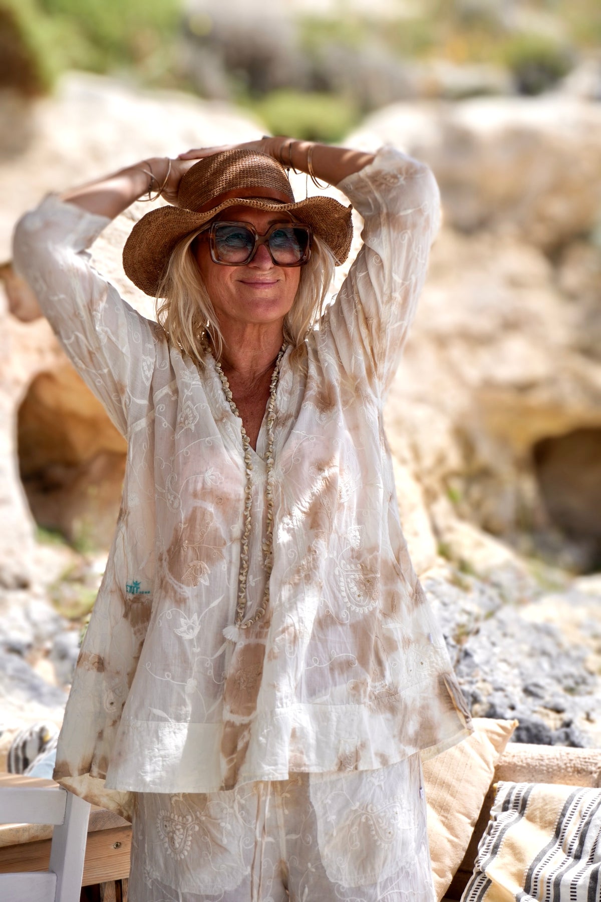 ANITA COTTON BATIK TOP MALIBU LATTE