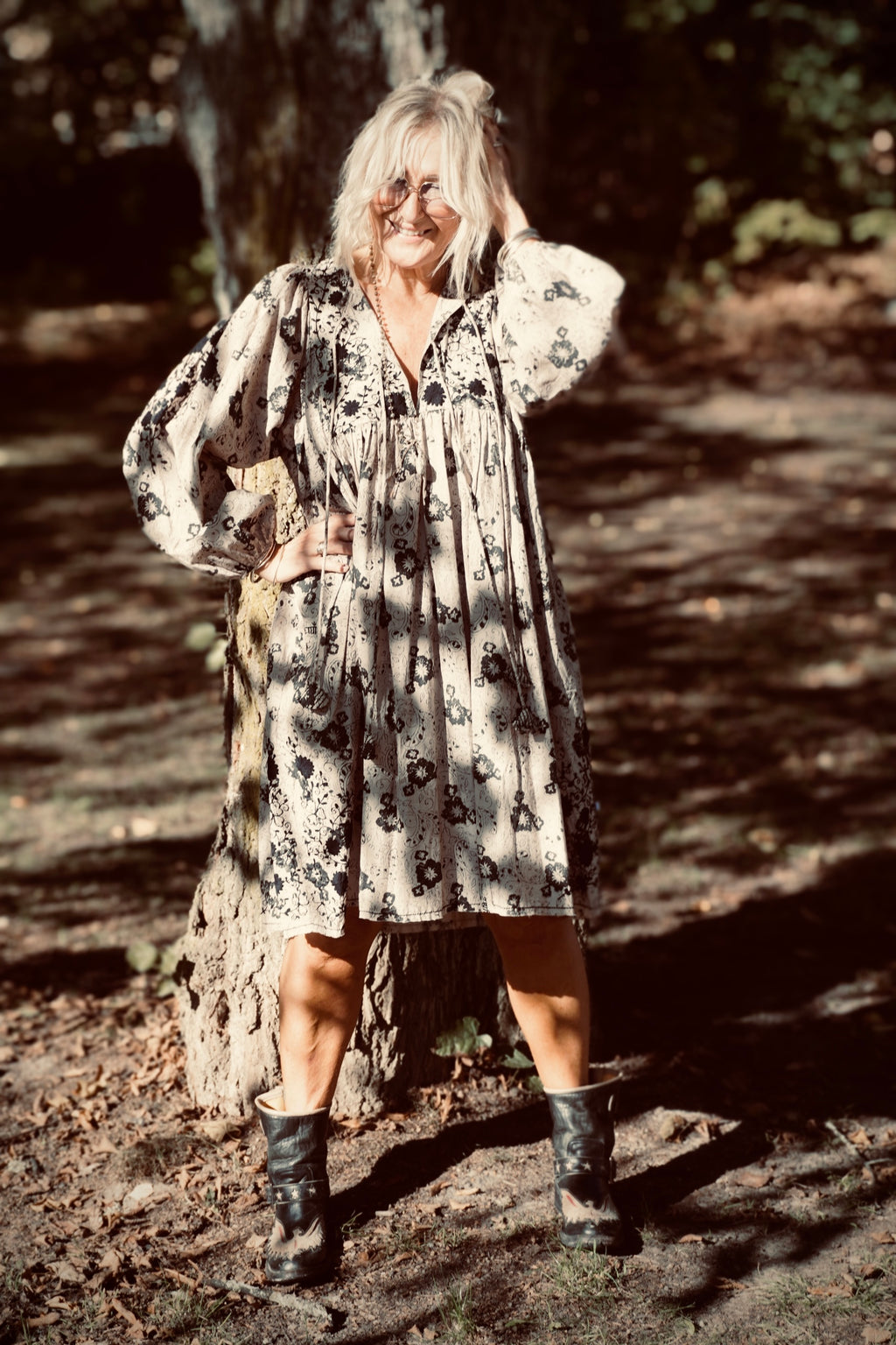 JARA POPLIN DRESS CHARCOAL LATTE