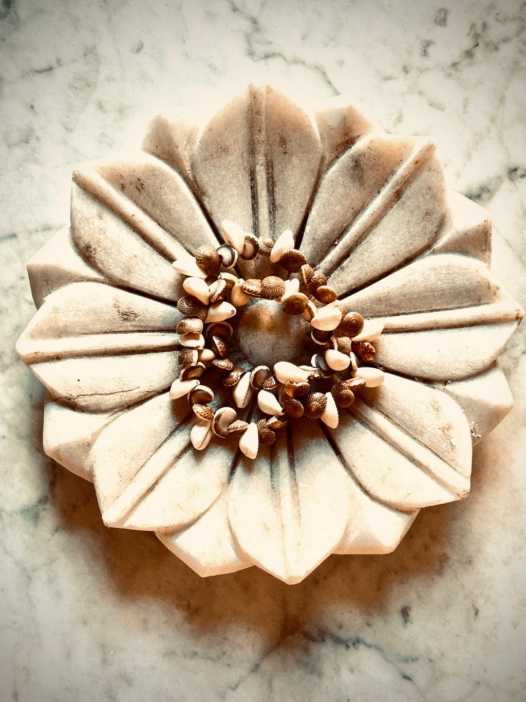 MISS SHELL BRACELET