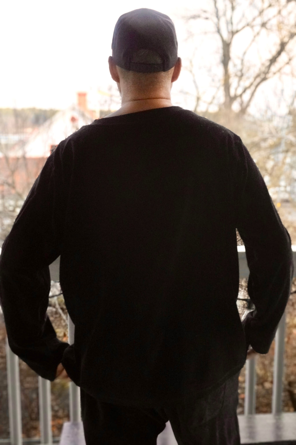 JOSEPH VELVET SWEATSHIRT JUST BLACK