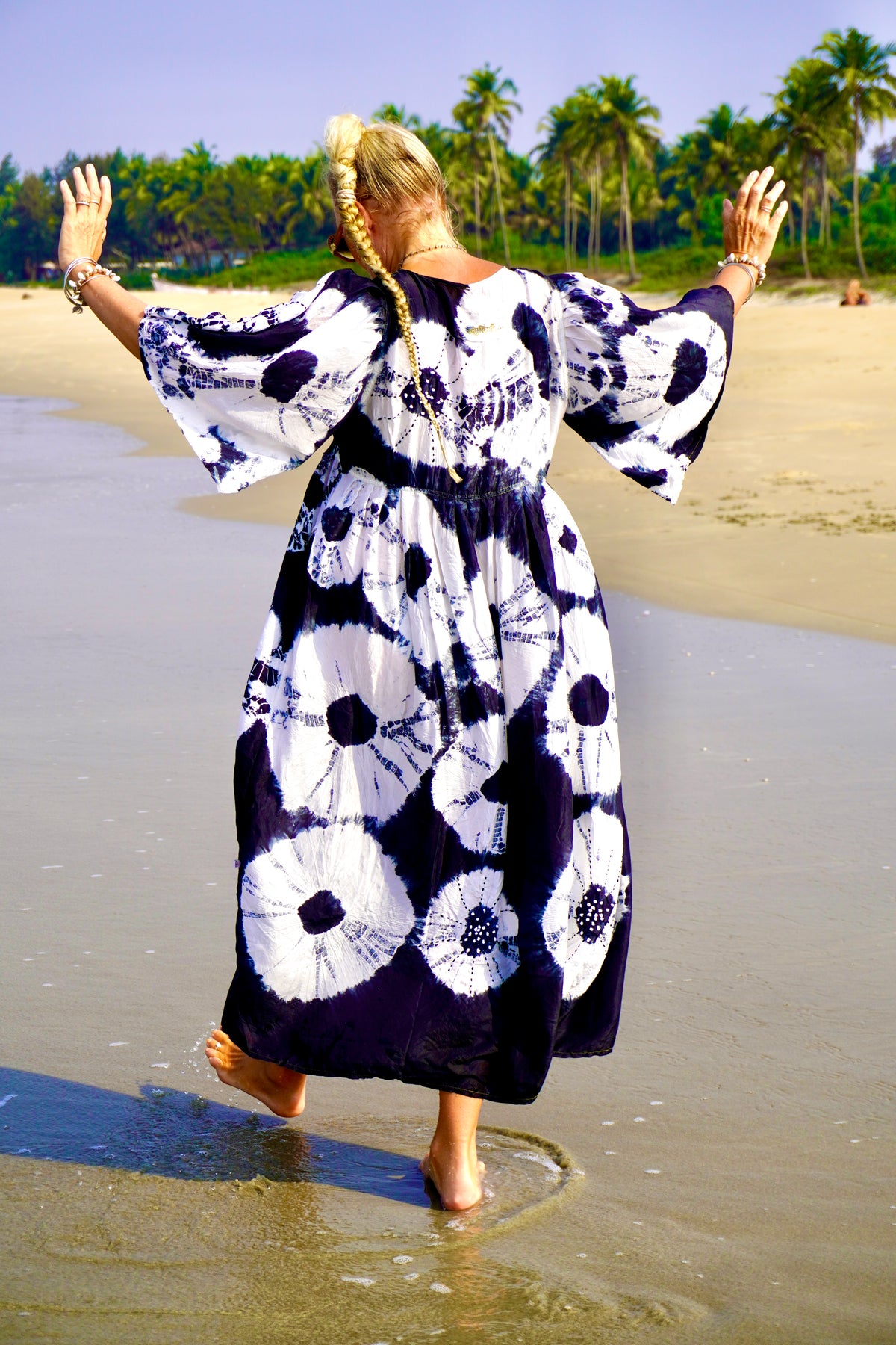 MAGDA SILK MAXI DRESS BLACK & WHITE